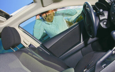 What to Do When Your Keys Are Locked in the Car