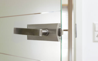 10 Signs It’s Time to Replace Your Locks